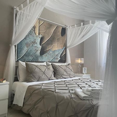 Al Politeama Rooms B&B Palermo Exteriör bild