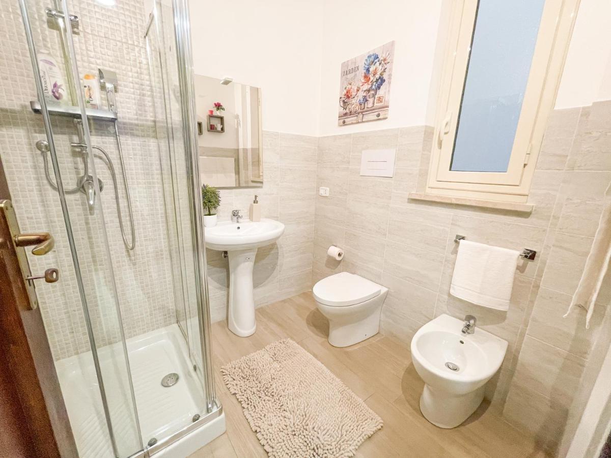 Al Politeama Rooms B&B Palermo Exteriör bild