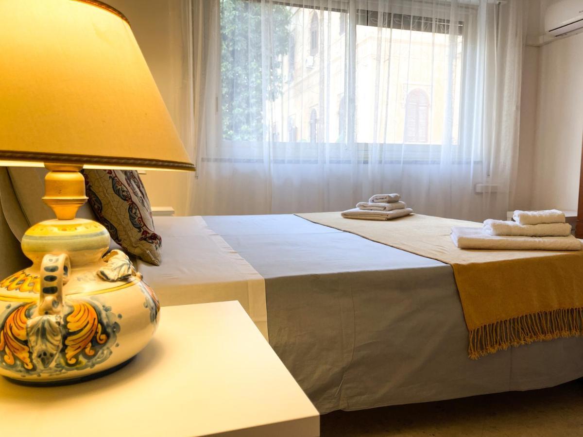 Al Politeama Rooms B&B Palermo Exteriör bild